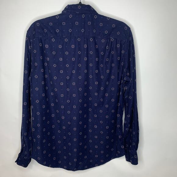 American Eagle Blue Corduroy Shirt Medallions Sz Medium - Picture 2 of 4